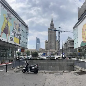 W Centrum Warszawy I Апартаменты Варшава